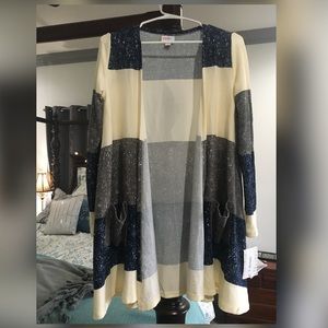 Lularoe Caroline
